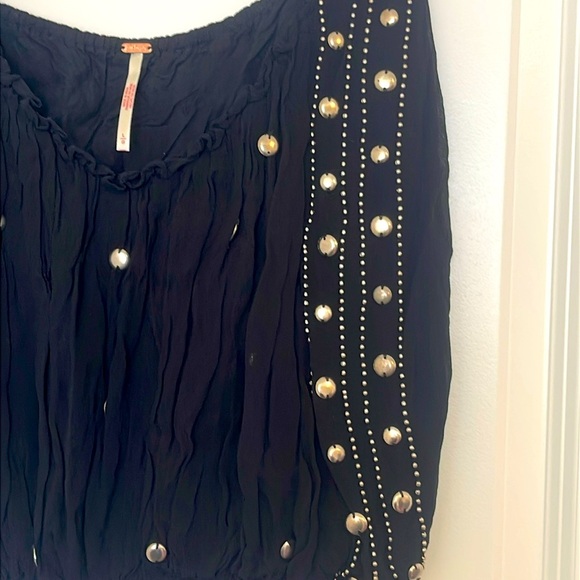 Free People Studded Black Cropped Tank w/ Adjustable Straps Size Large - Picture 6 of 6